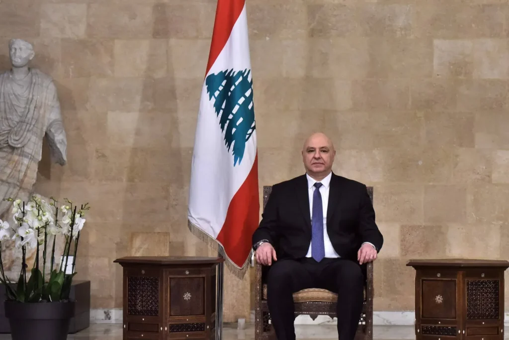 الرئيس اللبناني: متمسكون بإجراء الإصلاحات الاقتصادية وإعادة النازحين السوريين