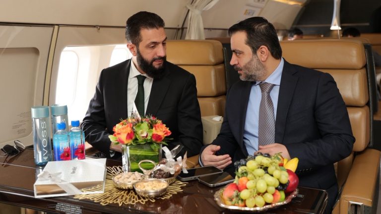 الرئيس السوري أحمد الشرع يبدأ زيارة رسمية إلى الإمارات