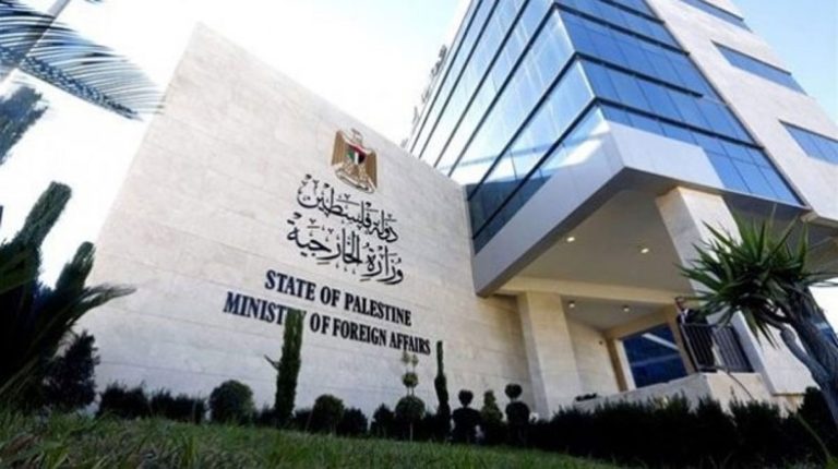الخارجية الفلسطينية: تصريحات نتنياهو ضد ماكرون اعتراف واضح بمعاداته للسلام