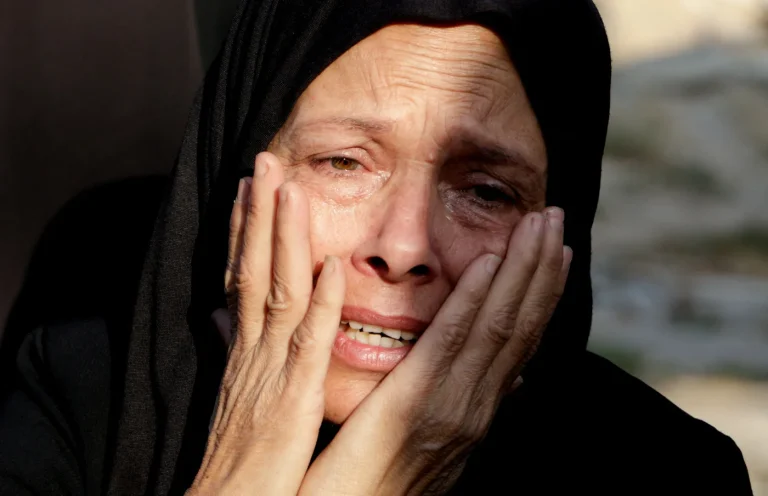ميدل إيست أي : الأمم المتحدة: نحو ربع سكان غزة نزحوا منذ تقويض الاحتلال لوقف إطلاق النار