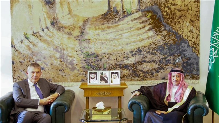 السعودية تعلن دعمها المستمر للأونروا في ظل الأزمة الإنسانية بفلسطين