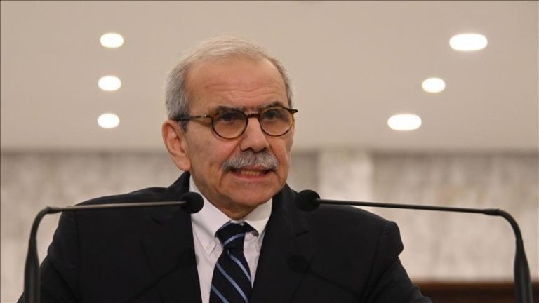 نواف سلام يزور دمشق في أول تحرك رسمي لتعزيز العلاقات اللبنانية السورية