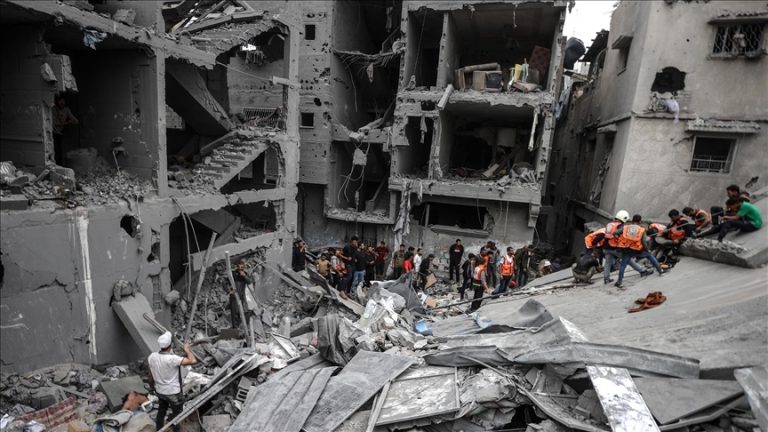 مجزرة الشجاعية: صواريخ إسرائيلية تحول حي سكني في غزة إلى مقبرة جماعية