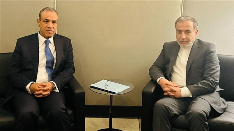 مصر وإيران تتعاونان لتعزيز جهود وقف إطلاق النار في غزة