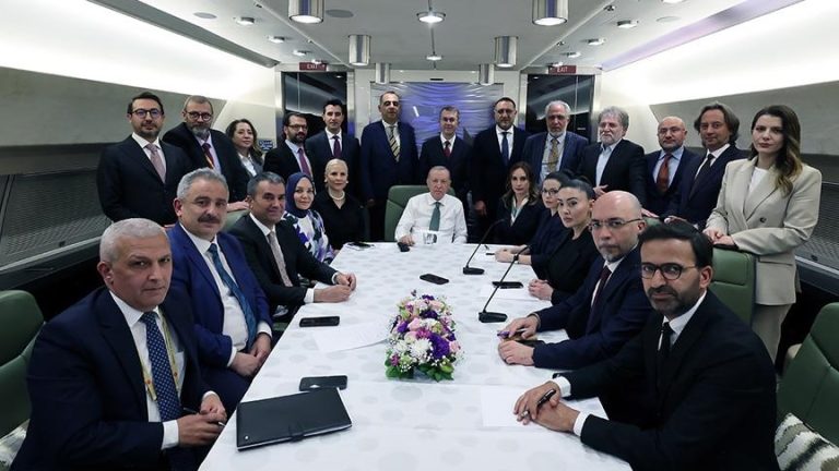أردوغان: لن نسمح بفرض سياسة الأمر الواقع التي تهدد استقرار سوريا
