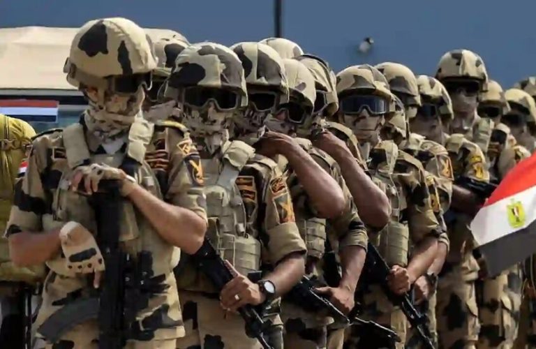 إسرائيل تطالب مصر والولايات المتحدة بتفكيك البنية العسكرية في سيناء