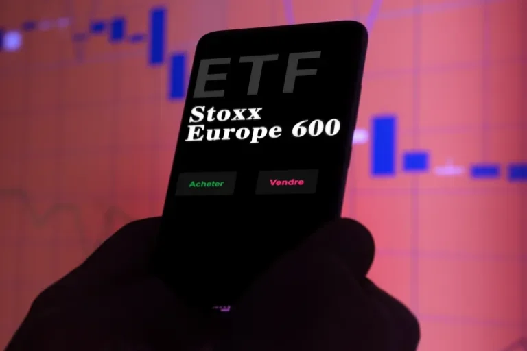 ارتفاع حاد للأسواق العالمية بعد عمليات بيع مكثفة والتوقعات بمفاوضات تجارية