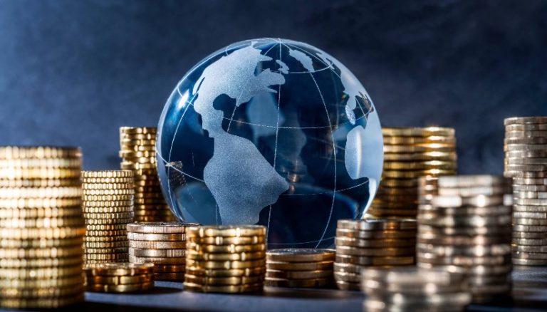 الدول العربية تستفيد من الرسوم الجمركية الأمريكية وسط تحديات اقتصادية عالمية جديدة