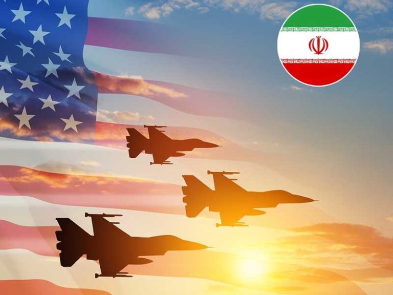 صحيفة ديلي ميل: ضربة أمريكية إسرائيلية ضد إيران تلوح في الأفق