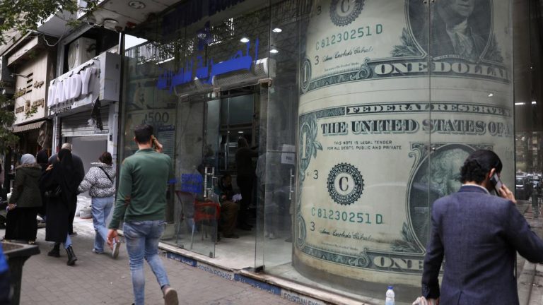 ارتفاع صافي الاحتياطيات الأجنبية لمصر إلى 48.144 مليار دولار لأول مرة في التاريخ