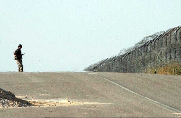 إسرائيل ترسم خطة جديدة لضبط حدودها مع مصر والأردن