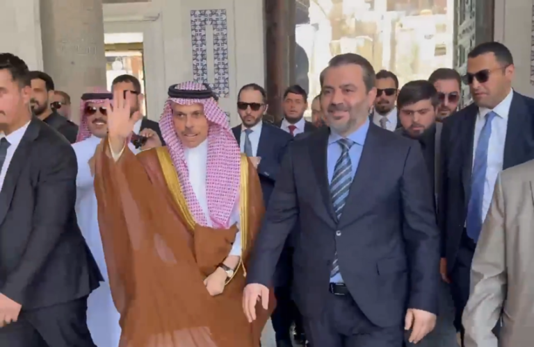 السعودية وقطر تقدمان دعما ماليا مشتركا للقطاع العام في سوريا لمدة ثلاثة أشهر