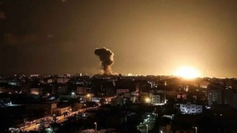 مصر تدين قصف الاحتلال لمنطقة مجاورة للقصر الرئاسي في دمشق