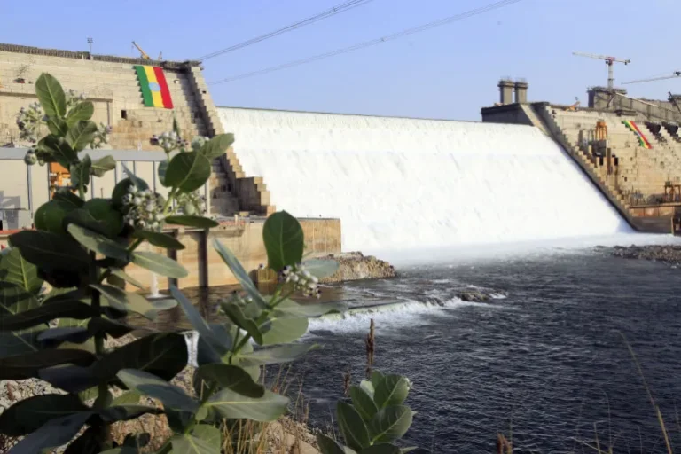 عباس شراقي لـ “أخبار الغد”: انتهت المرحلة الصعبة من سد النهضة.. وتدفقات المياه لمصر والسودان ستزيد