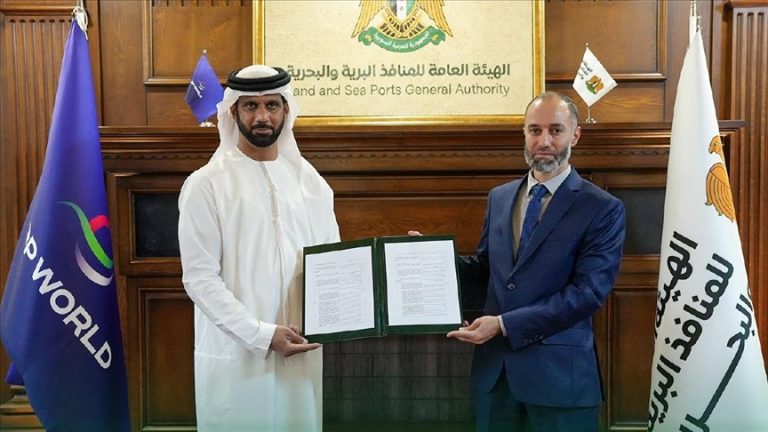 سوريا وموانئ دبي العالمية توقعان مذكرة تفاهم بقيمة 800 مليون دولار
