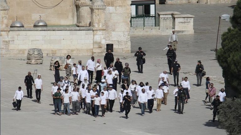 الأردن يدين اقتحام بن غفير للمسجد الأقصى: انتهاك صارخ ومحاولة تقسيم