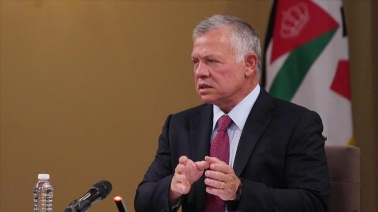 الملك عبدالله الثاني يدعو إلى وقف فوري لإطلاق النار في غزة واستئناف المساعدات خلال لقائه وزير الخارجية الأمريكي