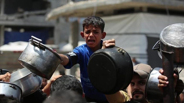 الأونروا تحذر: تفاقم اليأس في غزة يستدعي رفع الحصار الإسرائيلي فوراً.