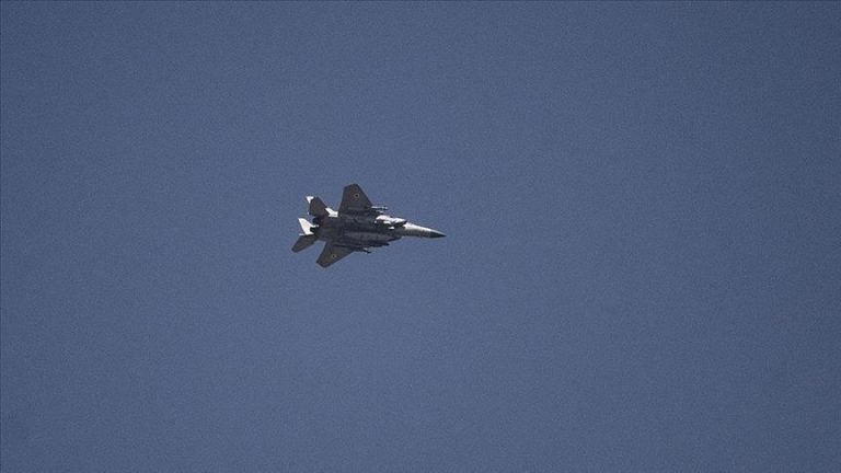 السويداء: مقتل 4 مواطنين في غارة إسرائيلية بعد محاولتهم إسقاط الطائرة