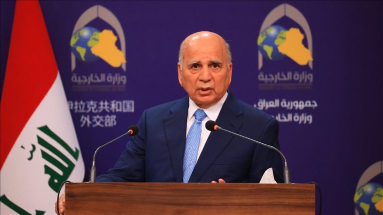 العراق يرحب بنجاح وساطة مسقط في تحقيق وقف إطلاق النار بين الولايات المتحدة والحوثيين