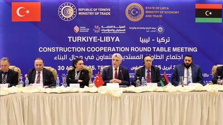 بولاط: مشاريع البناء في ليبيا تضع تركيا في المرتبة الثانية عالميًا