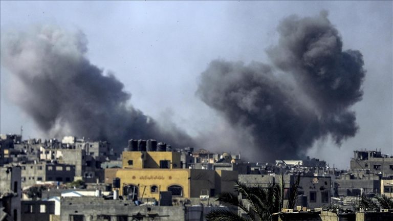 إعلام عبري: إسرائيل تستهدف 10 مستشفيات وعيادات في غزة خلال أسبوع واحد