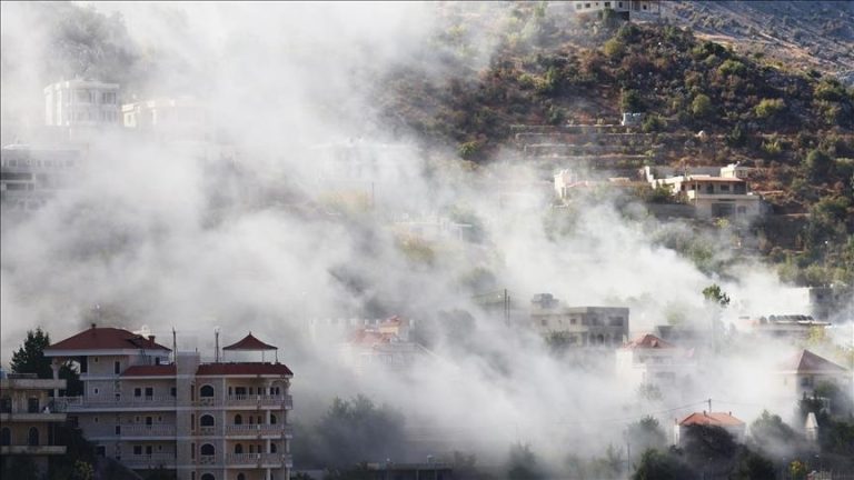 إسرائيل تواصل غاراتها على جنوب لبنان بعد ليلة عنيفة قبل الانتخابات المحلية