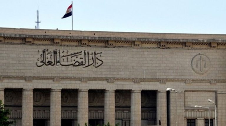 مصر..النيابة العامة تنفي القبض على محامٍ عام و8 ضباط في واقعة سارة خليفة