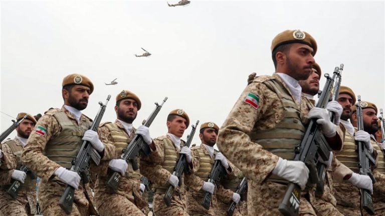 الجيش الإيراني يعلن جاهزيته للرد القاسي على الهجمات الإسرائيلية