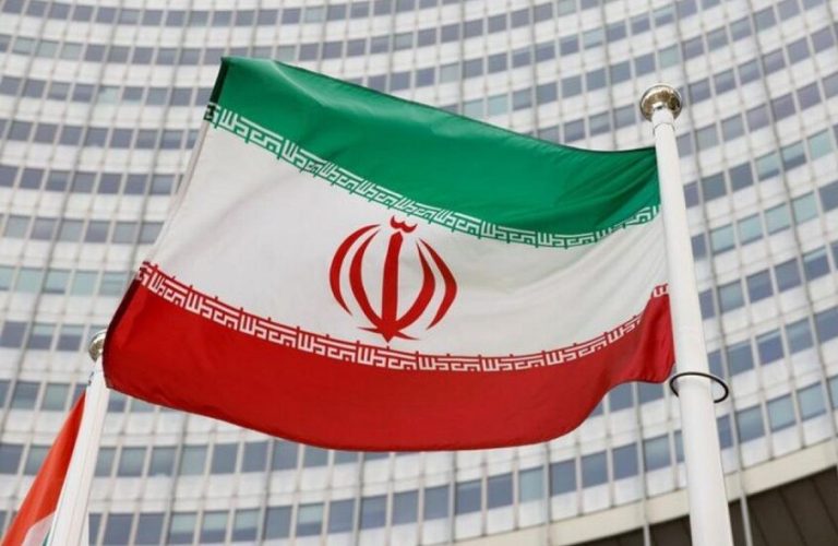 إيران: لا تفاوض على برنامجنا الصاروخي وقدراتنا العسكرية