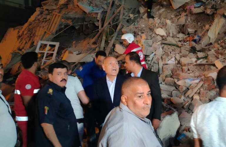 مصر..مقتل شخصين إثر انهيار مبنى في منطقة السيدة زينب بالقاهرة