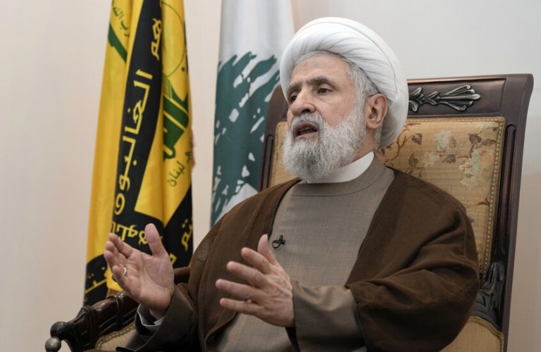 حزب الله: لسنا على الحياد ونتصرف بما نراه مناسبا