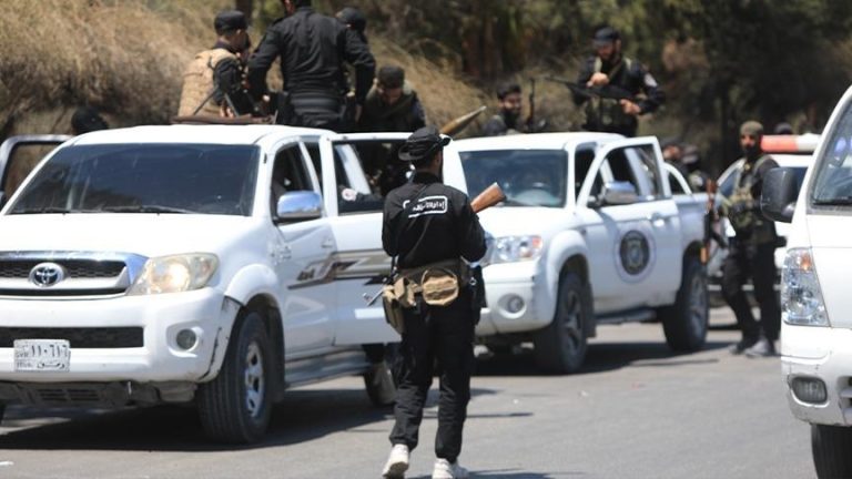 هجوم مسلح يستهدف حاجز أمني في أشرفية صحنايا بسوريا دون إصابات