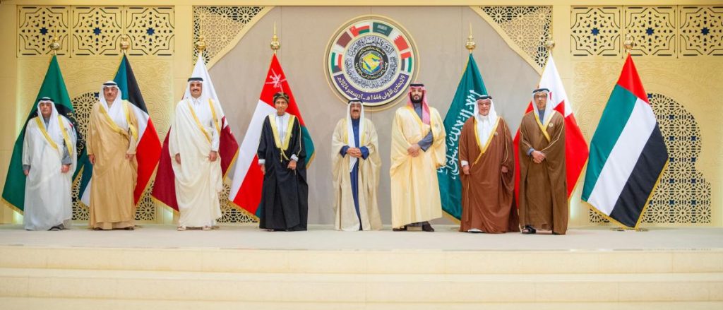 اتصالات مكثفة بين قادة الخليج بعد تصاعد التوتر الإقليمي