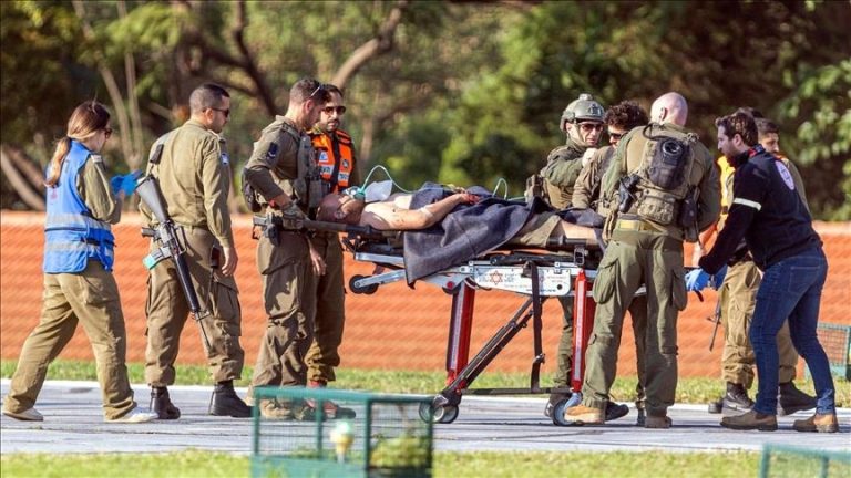 جيش الاحتلال الإسرائيلي يعلن إصابة جنديين شمال غزة وارتفاع عدد جرحاه إلى نحو 6 آلاف منذ بدء الحرب