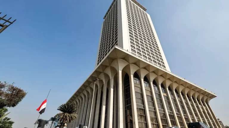 مصر تدين بشدة الهجوم الإرهابي على قافلة عسكرية في شمال غرب باكستان