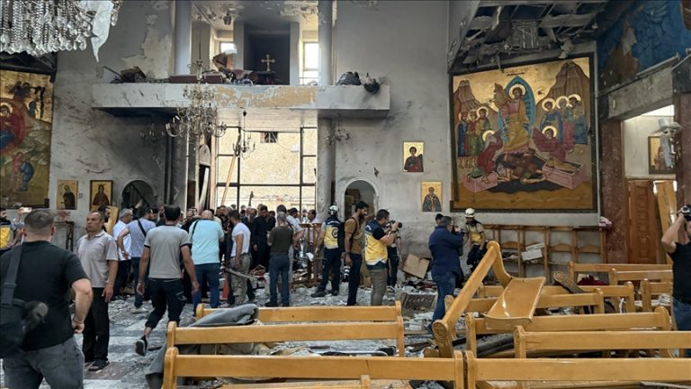 مفتي سوريا يدين الهجوم الإرهابي على كنيسة مار إلياس في دمشق