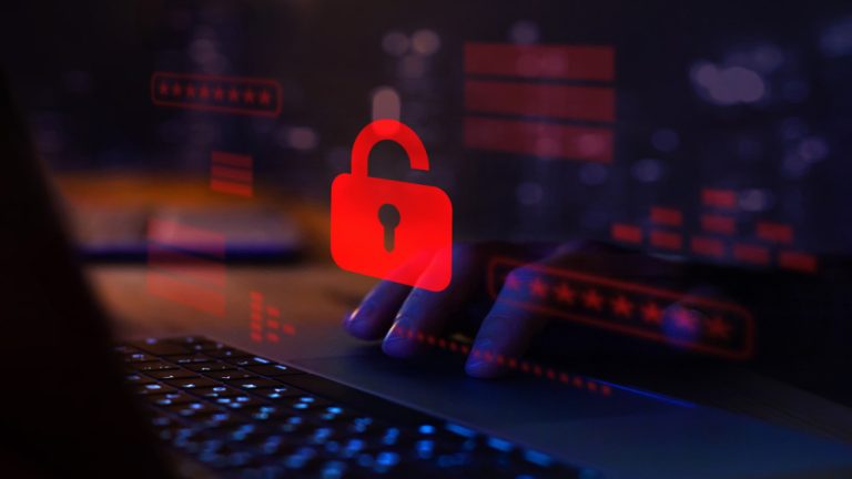 قراصنة مرتبطون بإيران يهددون بكشف رسائل بريد إلكتروني حساسة لمساعدي ترمب قبيل الانتخابات