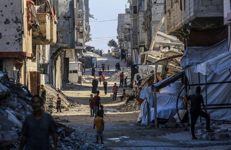 جيش الاحتلال يصدر أوامر إخلاء جديدة لسكان خان يونس