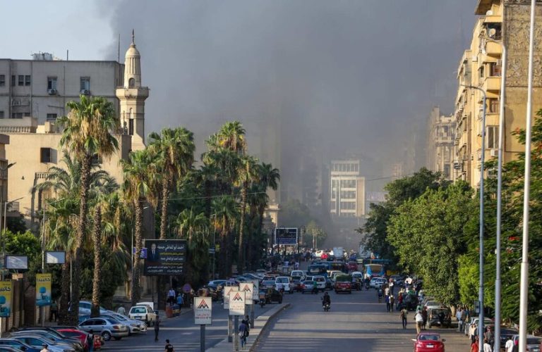 مصر.. مسؤول اتصالات يكشف عن خطة لإنشاء مبنى بديل لسنترال رمسيس
