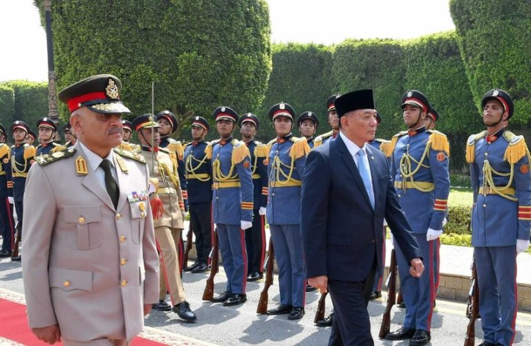 تعاون مشترك بين مصر وإندونيسيا لتعزيز القدرات العسكرية بين البلدين