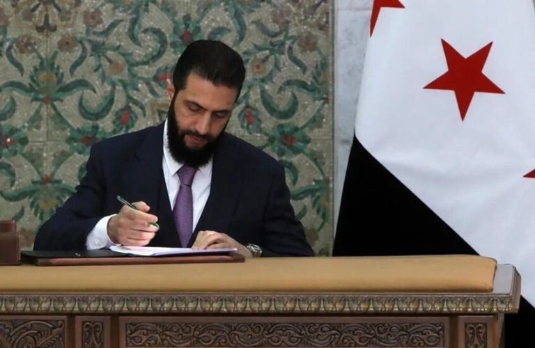 دعوات إسرائيلية للقضاء على الرئيس السوري أحمد الشرع
