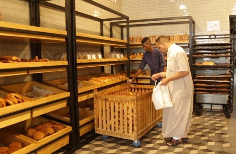 ليبيا.. غضب أصحاب المخابز بسبب تسعيرة الخبز الجديدة