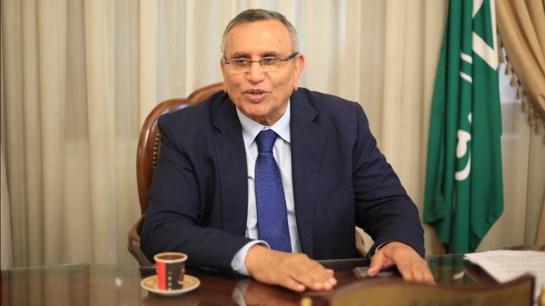 عبد السند يمامة يتراجع عن طرح الثقة بنفسه بعد موافقة الهيئة العليا بحزب الوفد