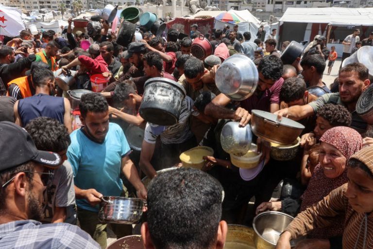 الأمم المتحدة: غزة تُجوّع والمستشفيات تنهار وسط أسوأ كارثة إنسانية