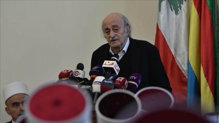 وليد جنبلاط يدعو لوقف إطلاق النار في السويداء وتشكيل لجنة تحقيق