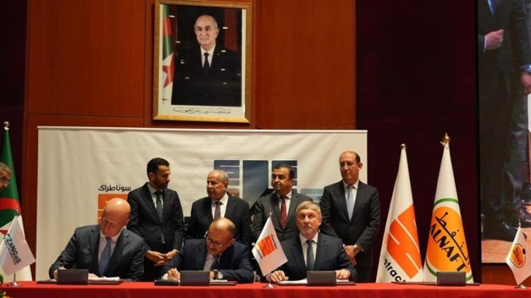 الجزائر توقع عقودًا نفطية بـ600 مليون دولار مع شركات أجنبية لتعزيز الاستكشاف