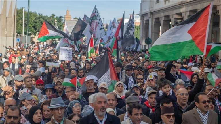 مسيرات حاشدة في المغرب وموريتانيا واليمن رفضًا للتجويع الإسرائيلي ودعمًا لغزة