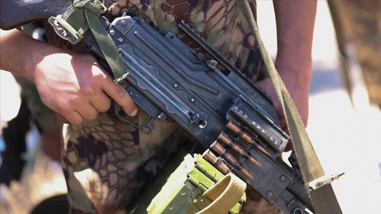 تنظيم “بي كي كي/ واي بي جي” يحتجز 11 جندياً سورياً في ريف حلب بعد دخولهم نقطة تفتيش