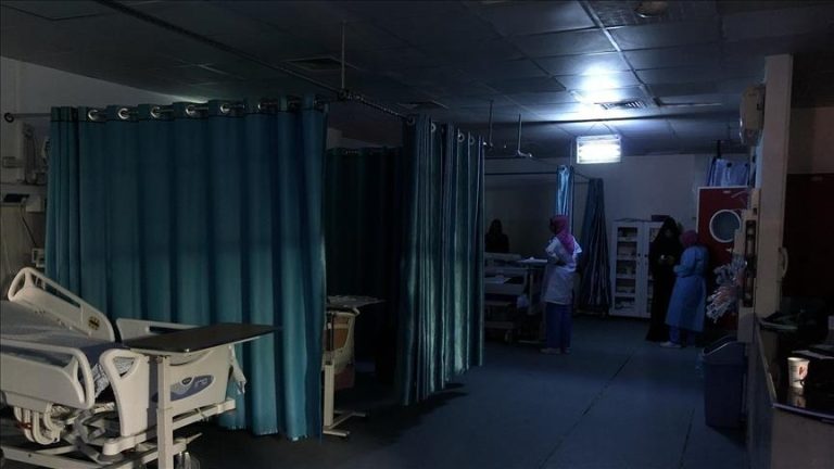صحة غزة تعلن توقف “غسيل الكلى” في “مستشفى الشفاء” لنفاد الوقود